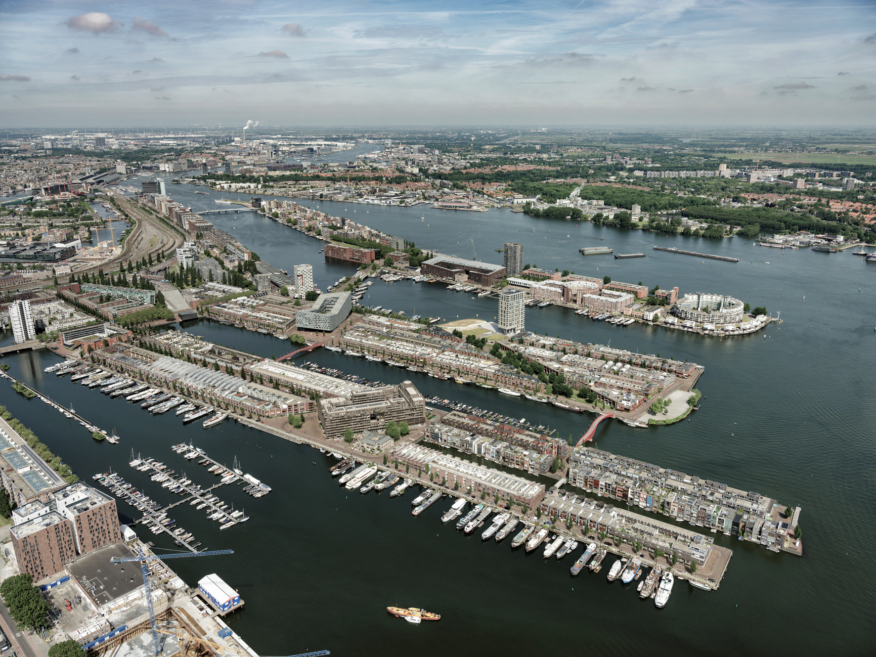Home: Amsterdam (Thumbnail)