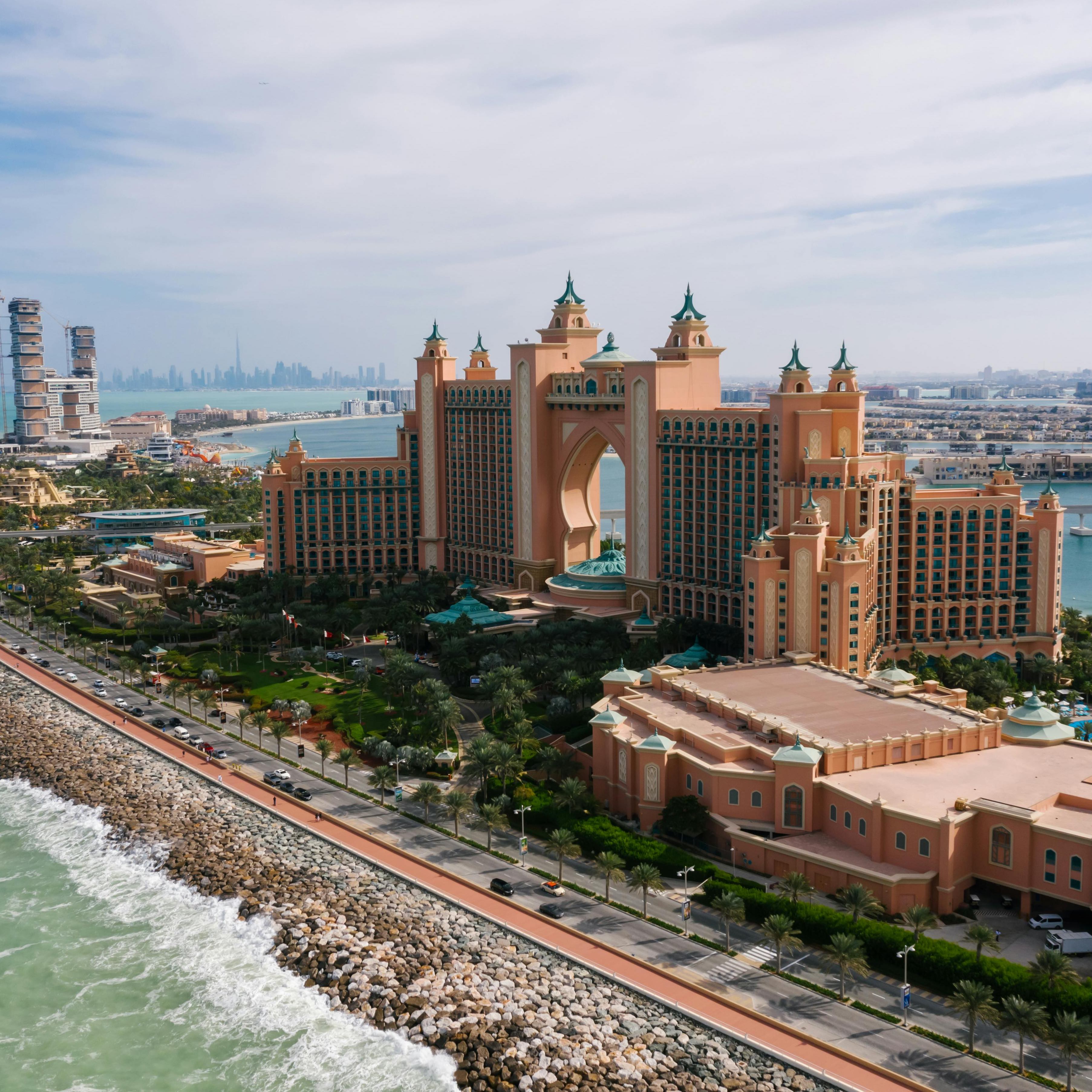 Guiding Architects, destination: Dubai (Fig. 6)