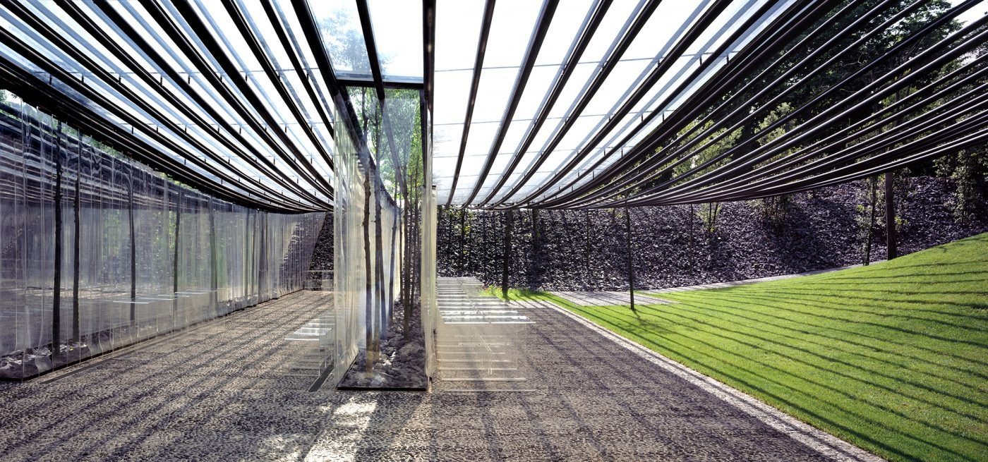Guiding Architects, article: En armonía con la naturaleza en Cataluña: Les Cols, un restaurante y hotel por RCR (Fig. 2)