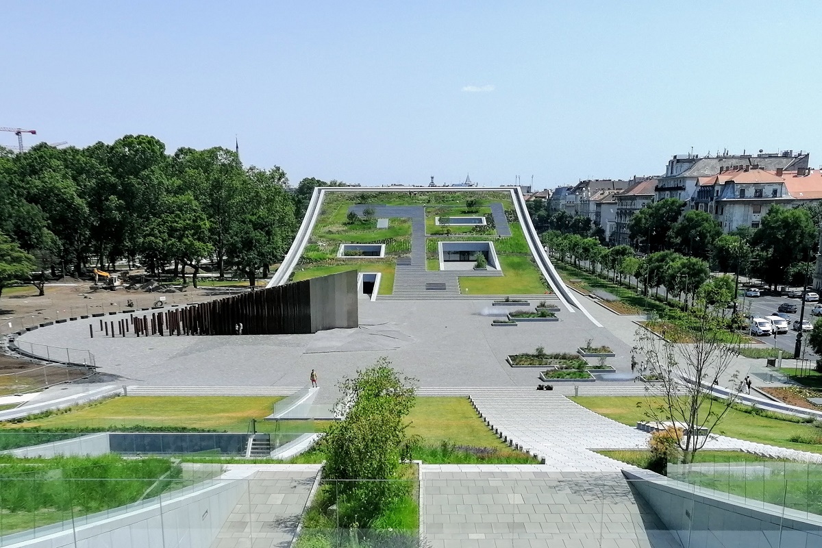 Guiding Architects, article: La nouvelle porte d’entrée du parc (Fig. 2)