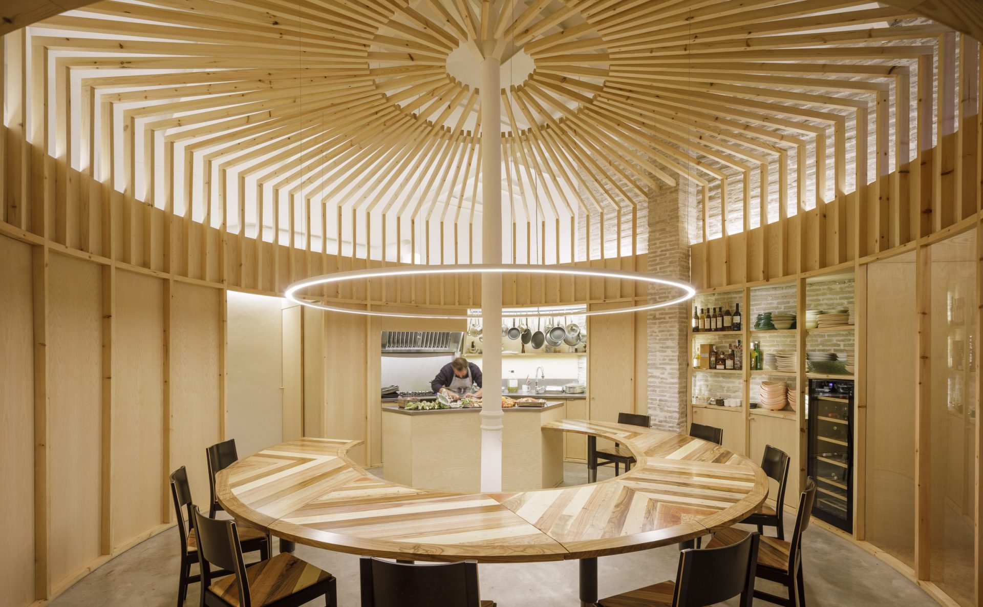 Guiding Architects, article: Andalusia, the perfect destination for architecture and food enthusiasts (Fig. 6)