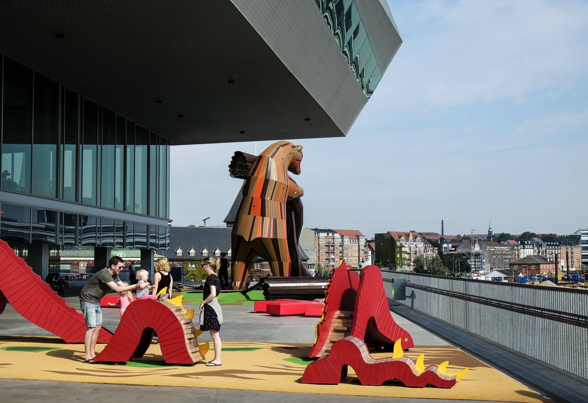 Guiding Architects, article: Visite architecturale du Dokk1, la plus grande bibliothèque publique de Scandinavie (Fig. 4)