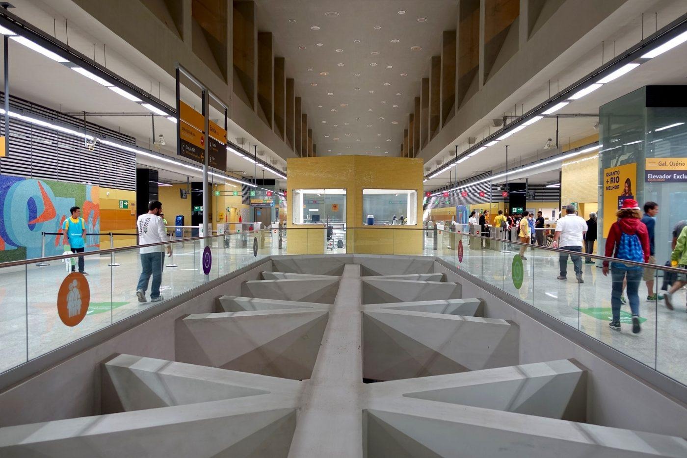 Guiding Architects, article: Rio: Non aux éléphants blancs; oui à l’architecture nomade (Fig. 4)