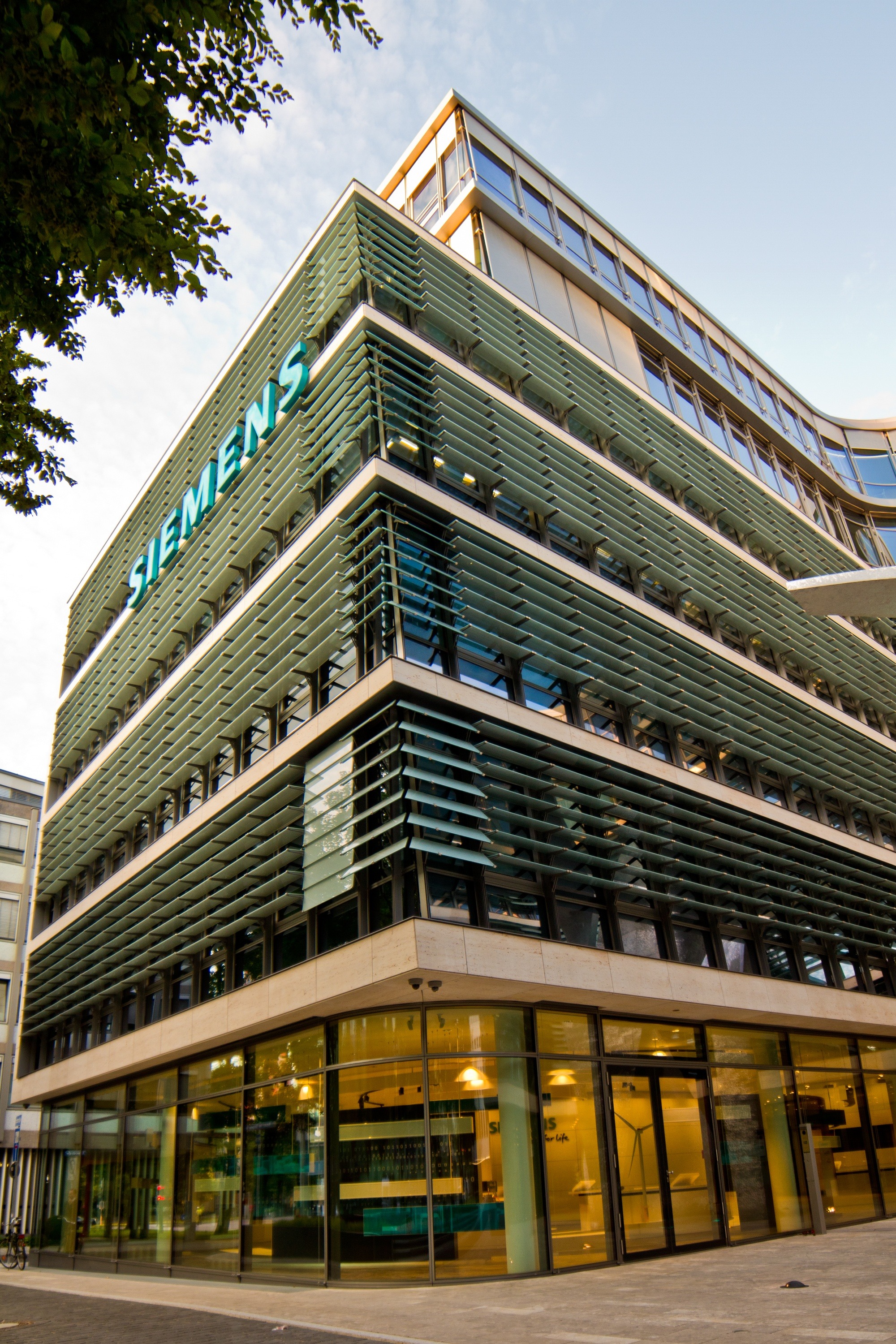 Guiding Architects, article: Entdecke die neue Siemens Zentrale in München (Fig. 3)