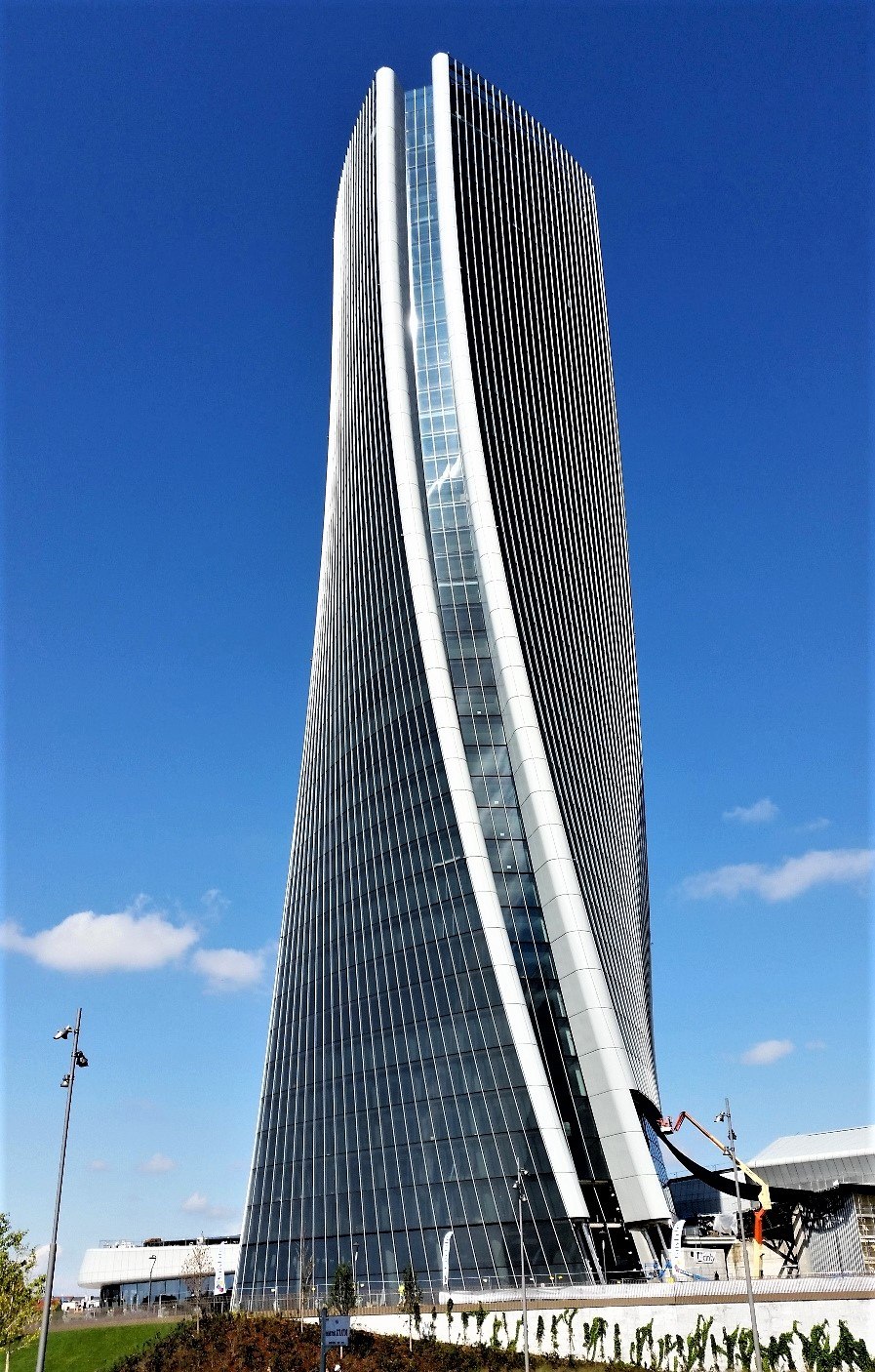 Guiding Architects, article: CityLife donne forme au nouveau Milan (Fig. 4)