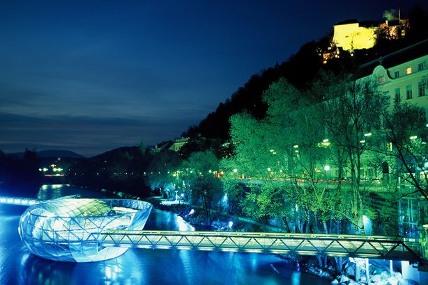 Guiding Architects, article: En 2020, Graz deviendra pour la deuxième fois une ville (principale) culturelle européenne (Fig. 2)