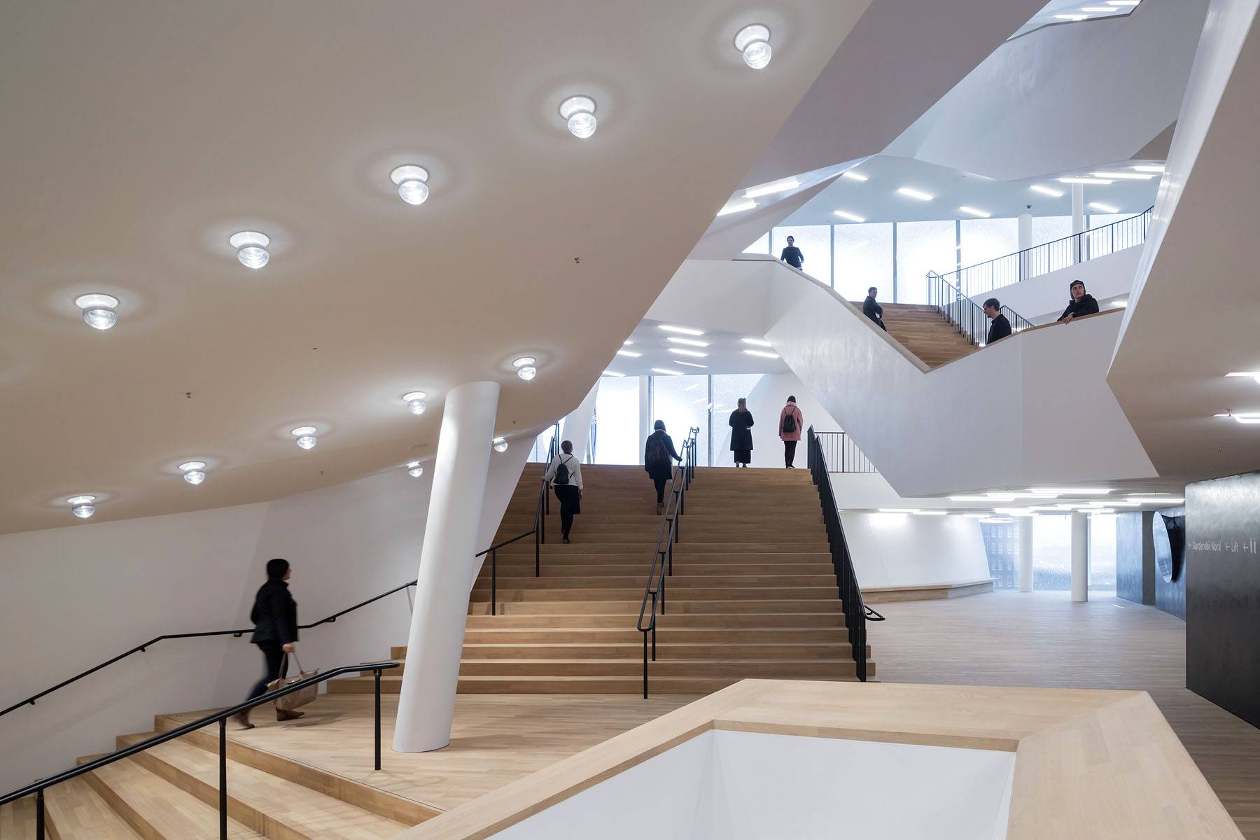 Guiding Architects, article: Elbphilharmonie – L’hybride architectural hambourgeois signé Herzog & de Meuron (Fig. 4)