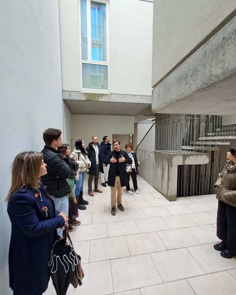Guiding Architects, article: Showcasing the OUT ABOUT guided tours: General Silveira Building | EUmies Awards 2024 (Fig. 2)