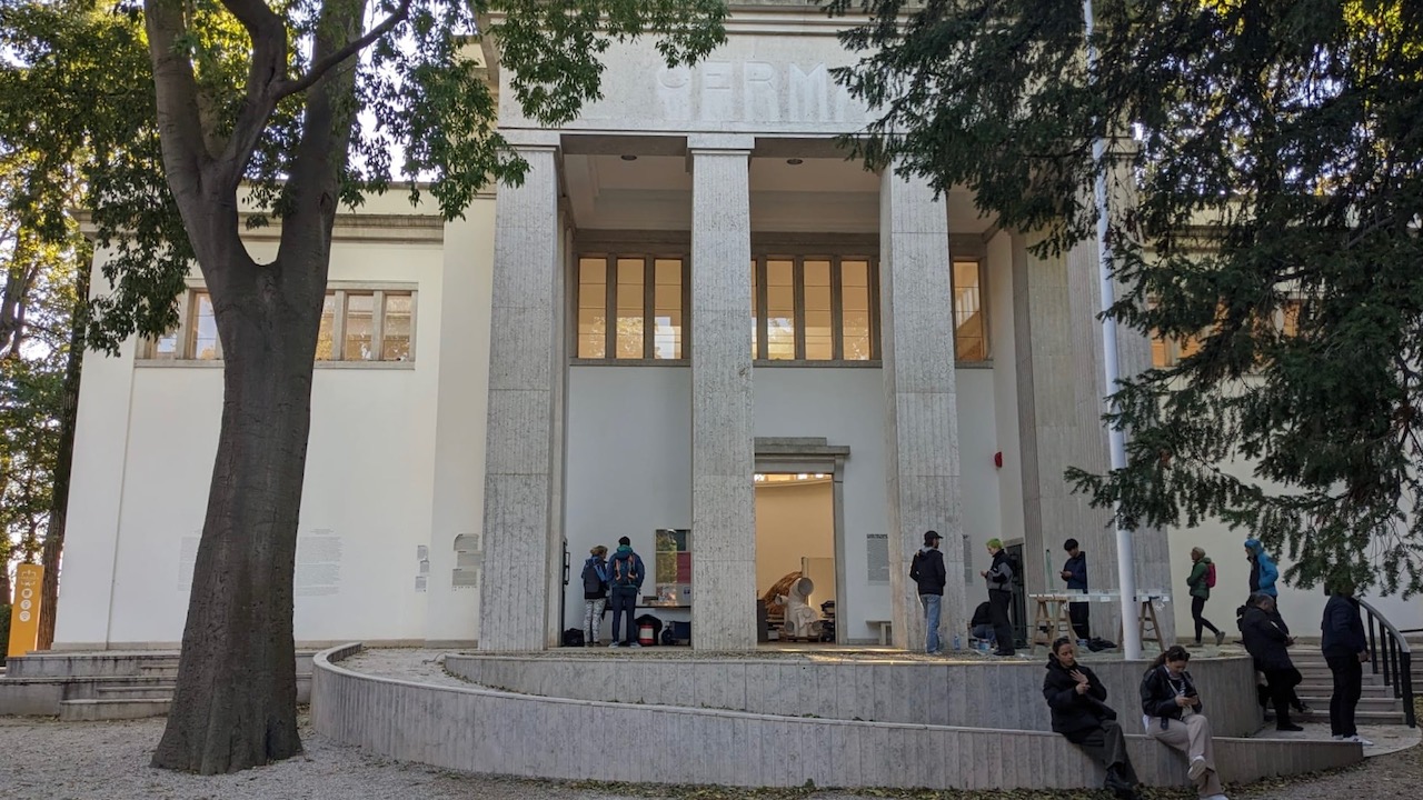 Guiding Architects, article: 19. Architekturbiennale in Venedig (Fig. 2)