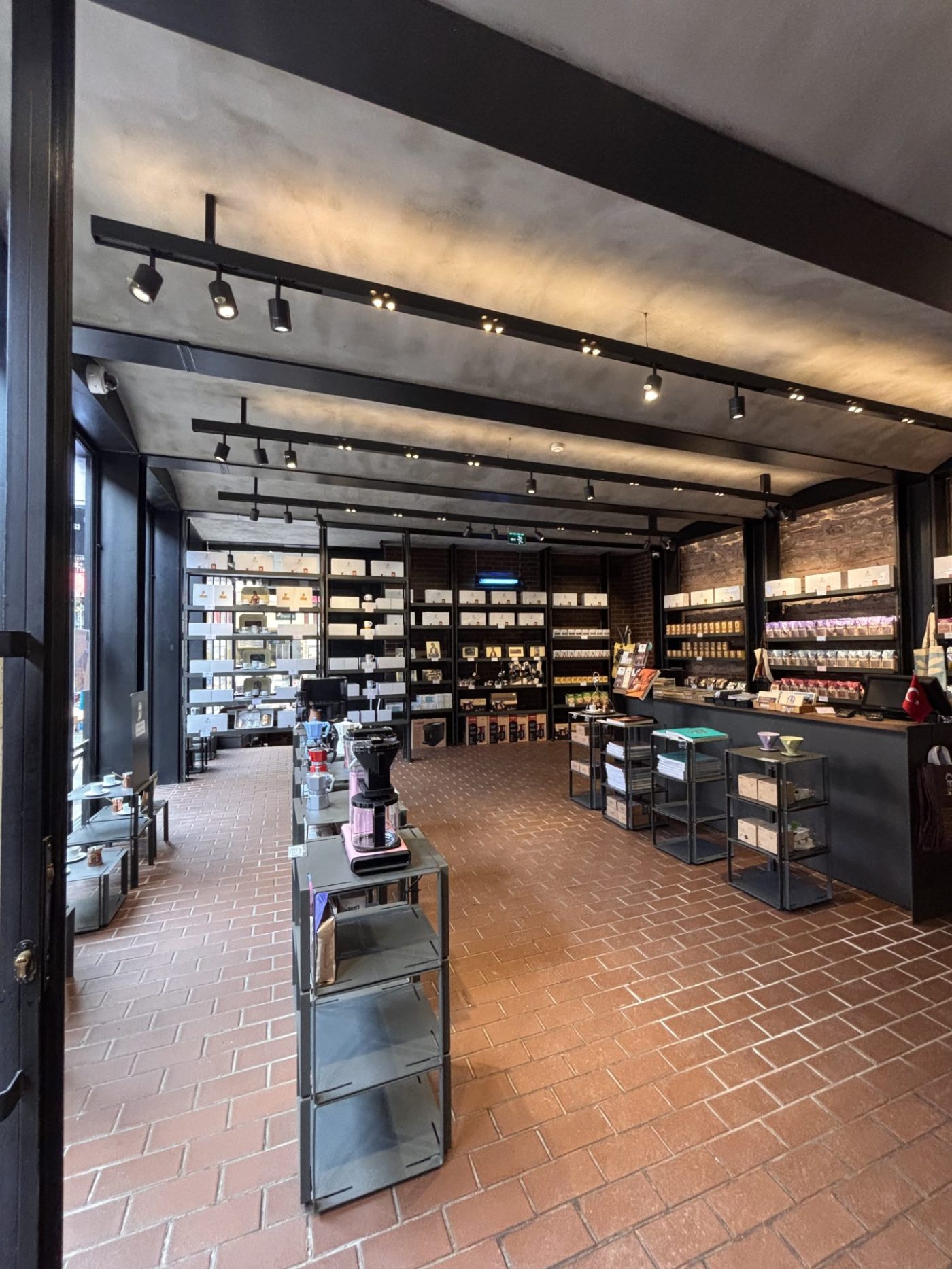 Guiding Architects, article: Café rencontre le design : Une pause-café Art Déco à Istanbul (Fig. 6)