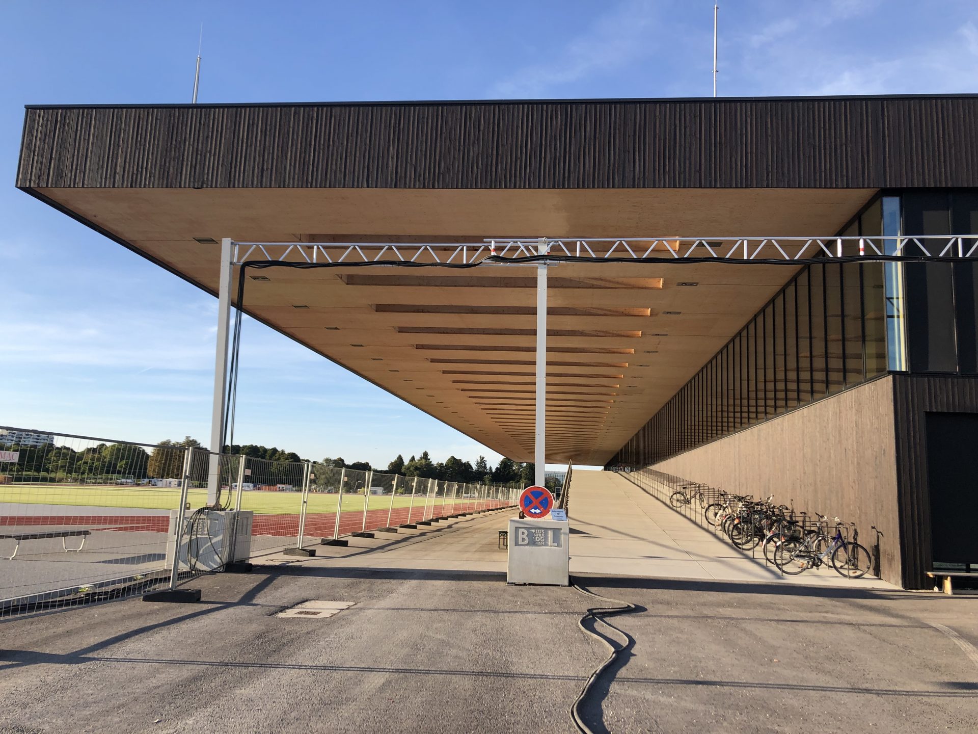 Guiding Architects, article: Le nouveau campus de la TUM au parc olympique de Munich (Fig. 2)