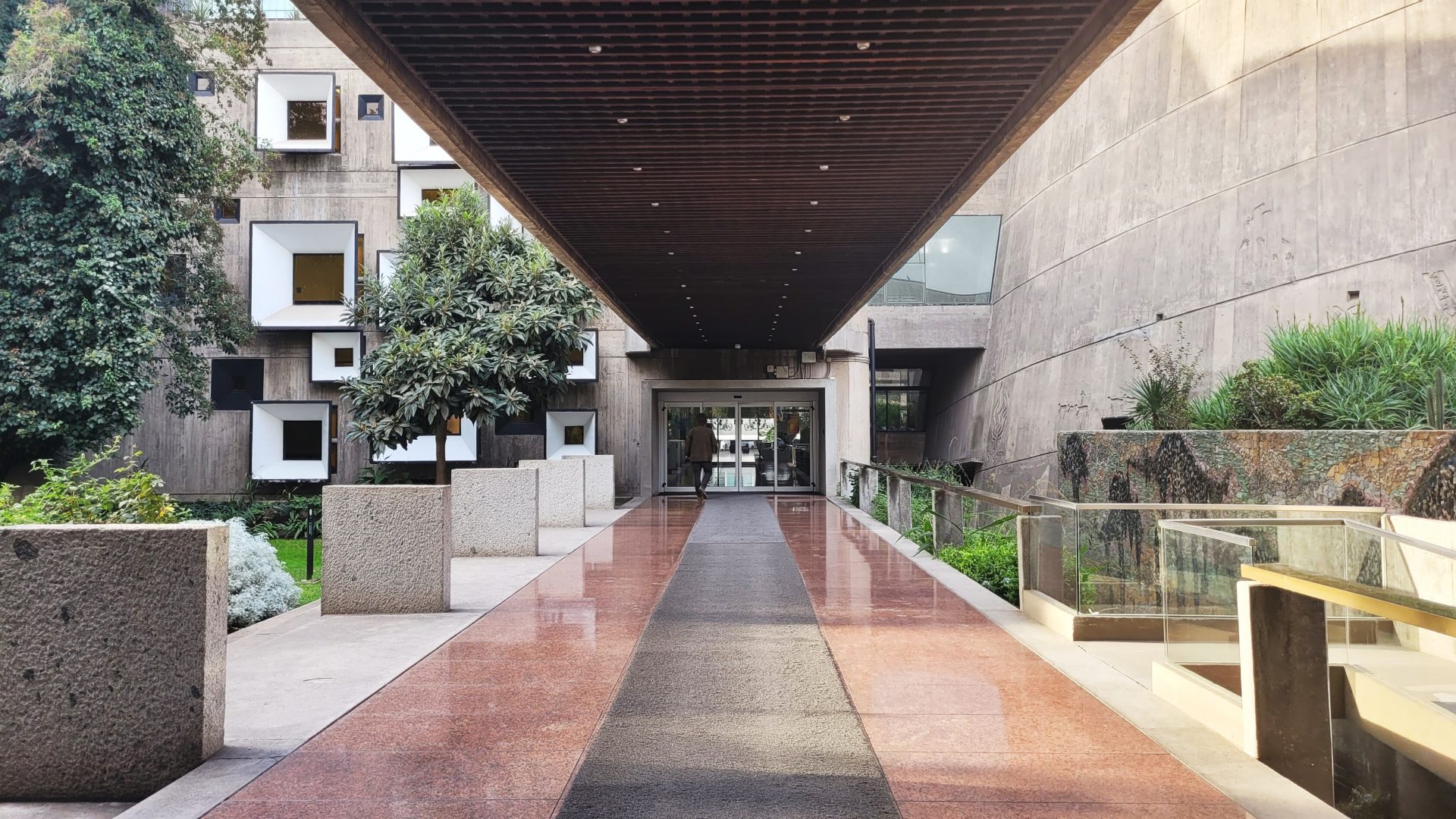 Guiding Architects, article: Das ECLAC-Gebäude (1966): ein Meilenstein der modernen Architektur in Chile (Fig. 2)