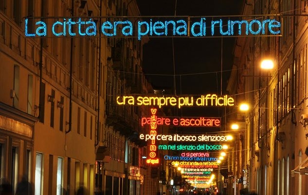 Guiding Architects, article: Un Noël différent à Turin, illuminé par des artistes (Fig. 2)