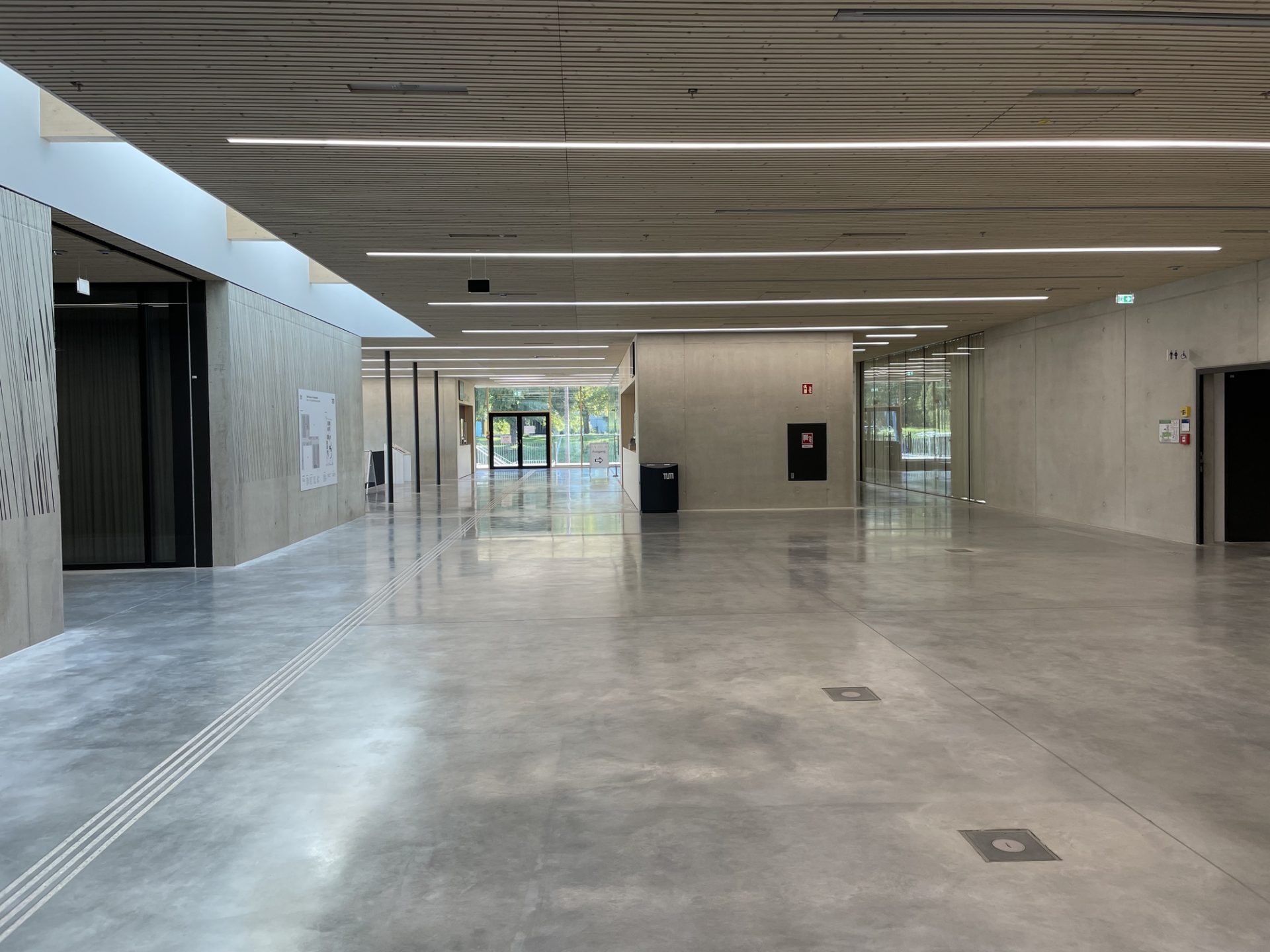Guiding Architects, article: Le nouveau campus de la TUM au parc olympique de Munich (Fig. 4)
