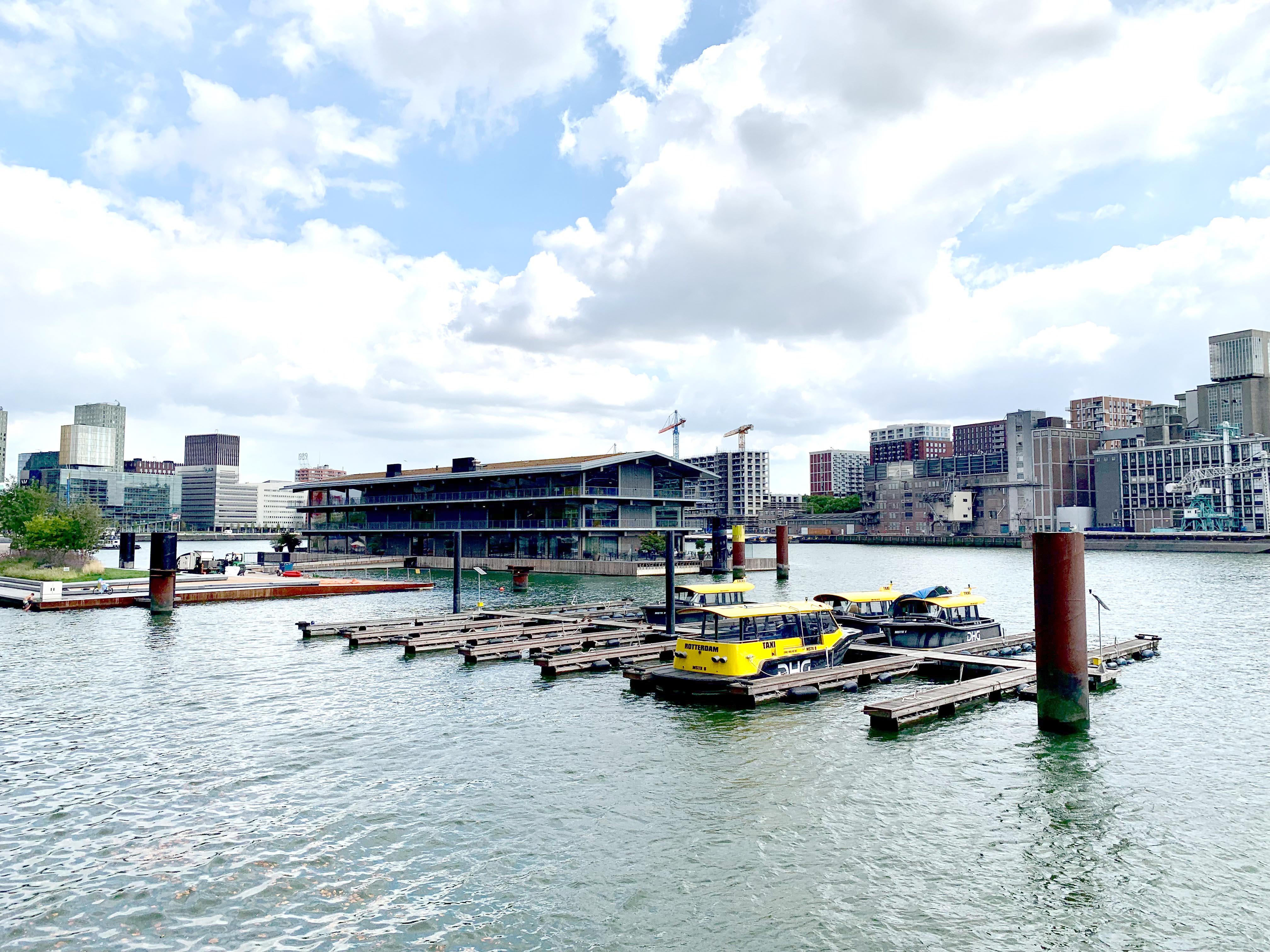 Guiding Architects, tour: From Harbours to Highrises (Fig. 2)