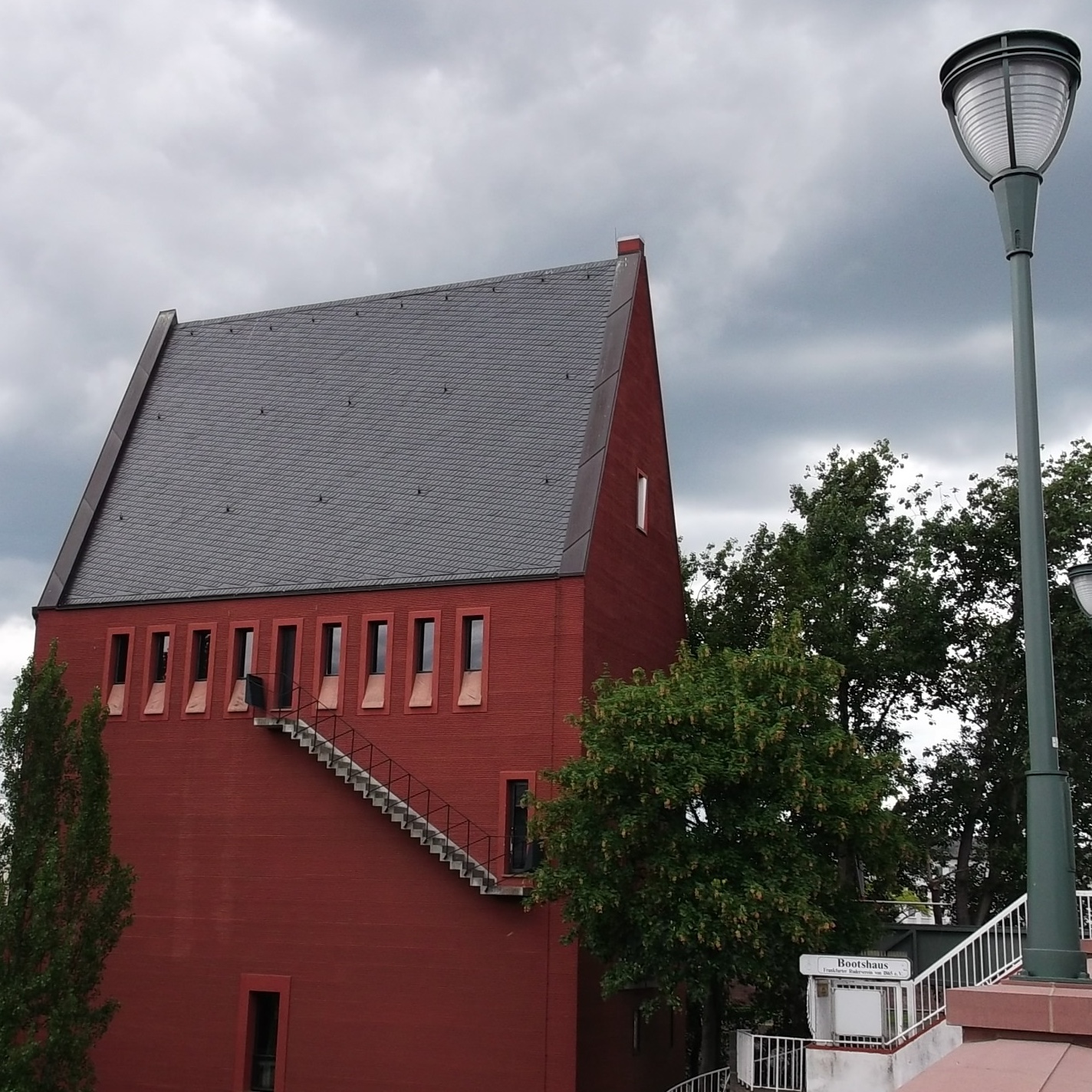Guiding Architects, tour: Vieille et 