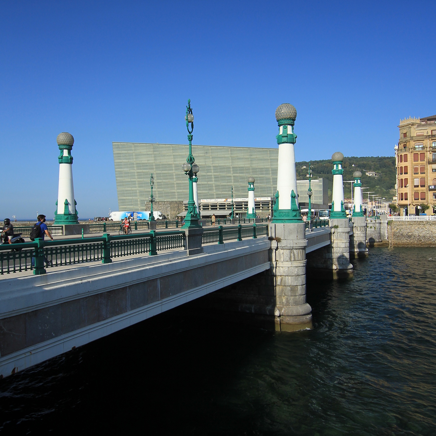 Guiding Architects, tour: Urbane Perspektiven von San Sebastián (Fig. 5)