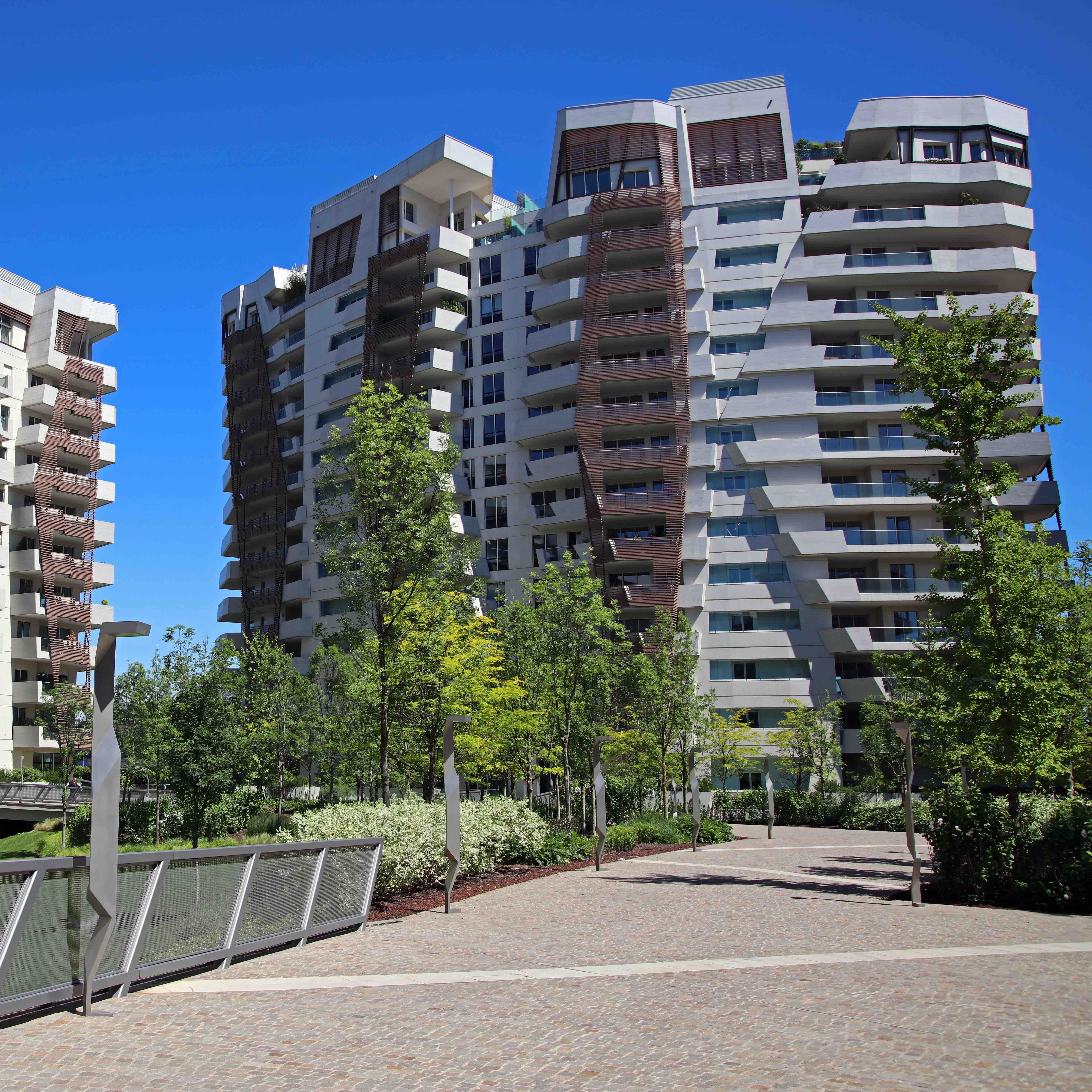 Guiding Architects, tour: Urban regeneration projects, a rebirth of the city (Fig. 6)